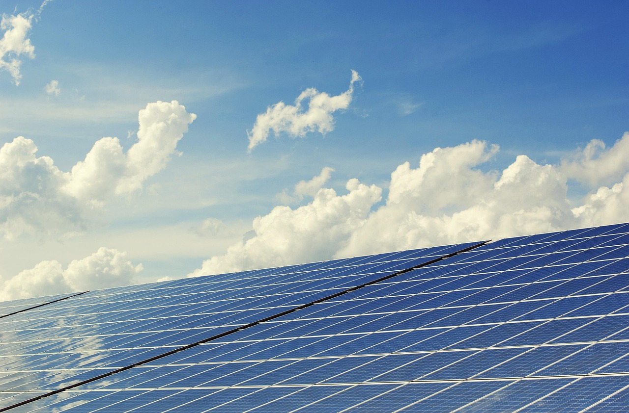 Solar Power Systems in Canada: Everything You Need to Know Solar Power In Canada 2025